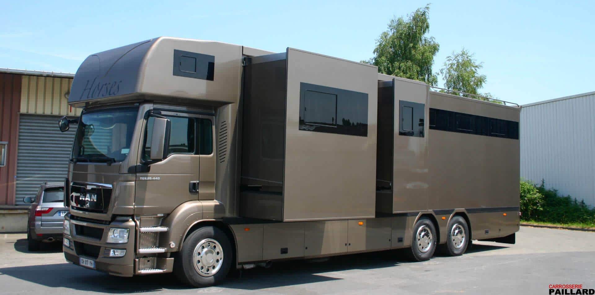 carrossier camion chevaux